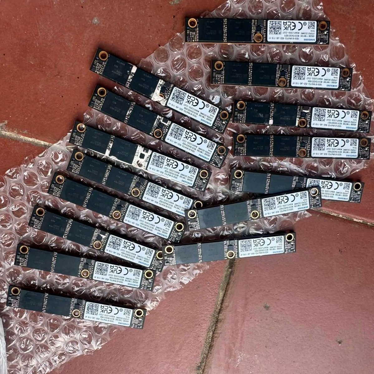 RAM LPCAMM2 Samsung 192GB LPDDR5X 8533 MT/s M564KYLC3CK0-CCUS7